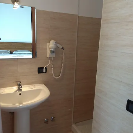 Fattoria Il Laghetto 3*