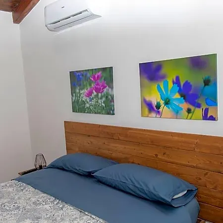 Fattoria Il Laghetto Panzió 3*