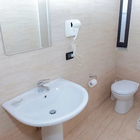 Fattoria Il Laghetto 3*