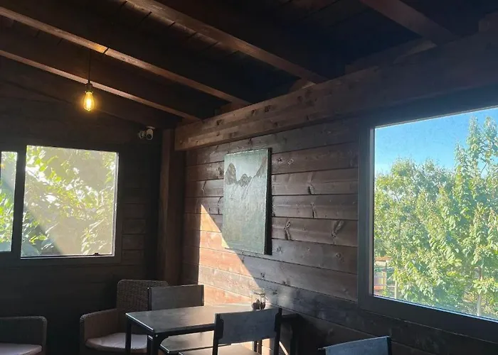 Alojamento de Acomodação e Pequeno-almoço Fattoria Il Laghetto 3*