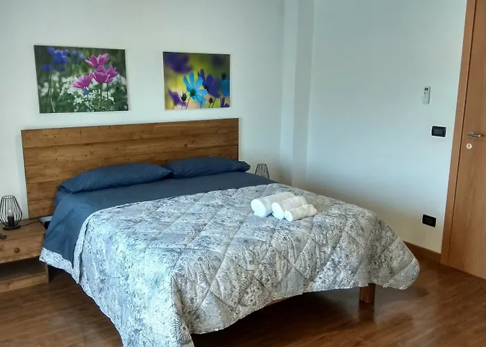 Fattoria Il Laghetto Alojamento de Acomodação e Pequeno-almoço 3*