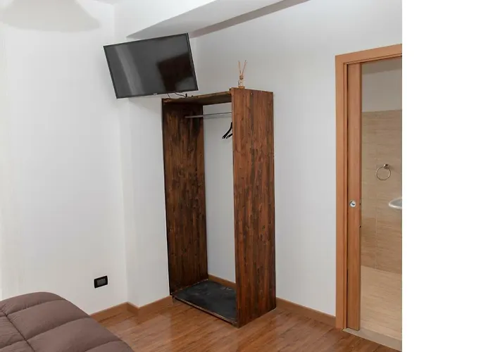 Alojamento de Acomodação e Pequeno-almoço Fattoria Il Laghetto Lamezia Terme